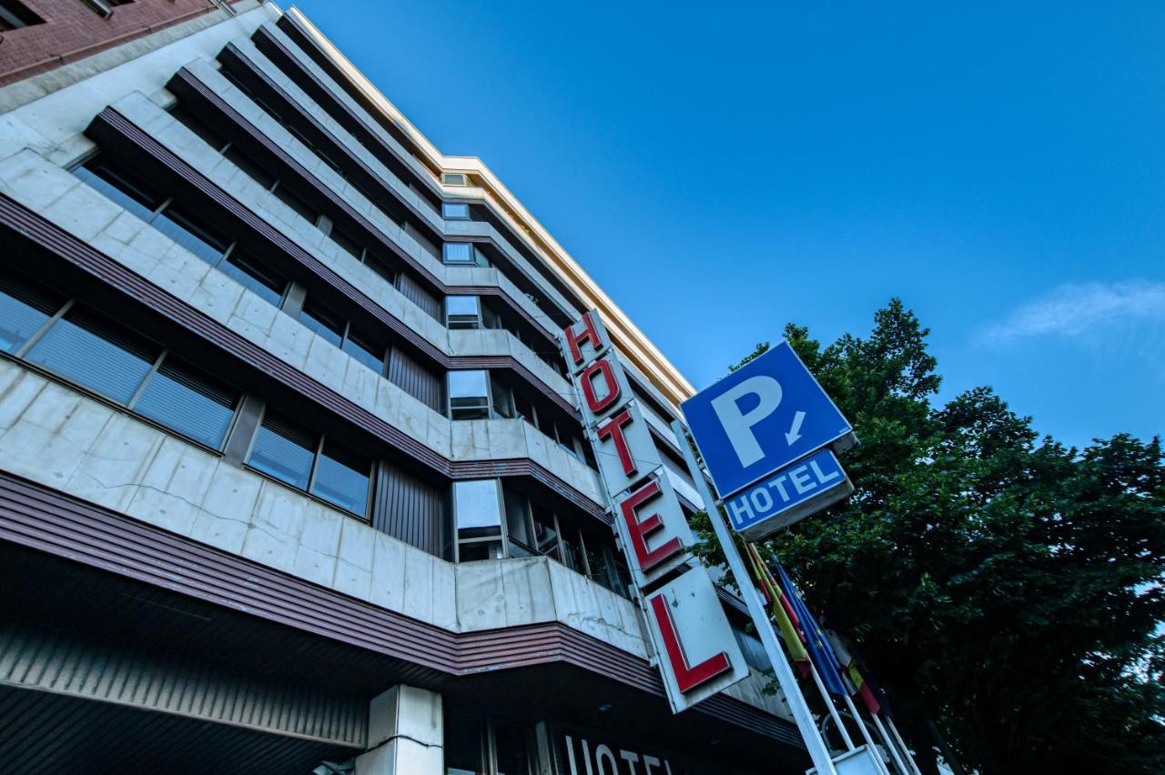 Hotel Castilla Vieja Palencia Bagian luar foto