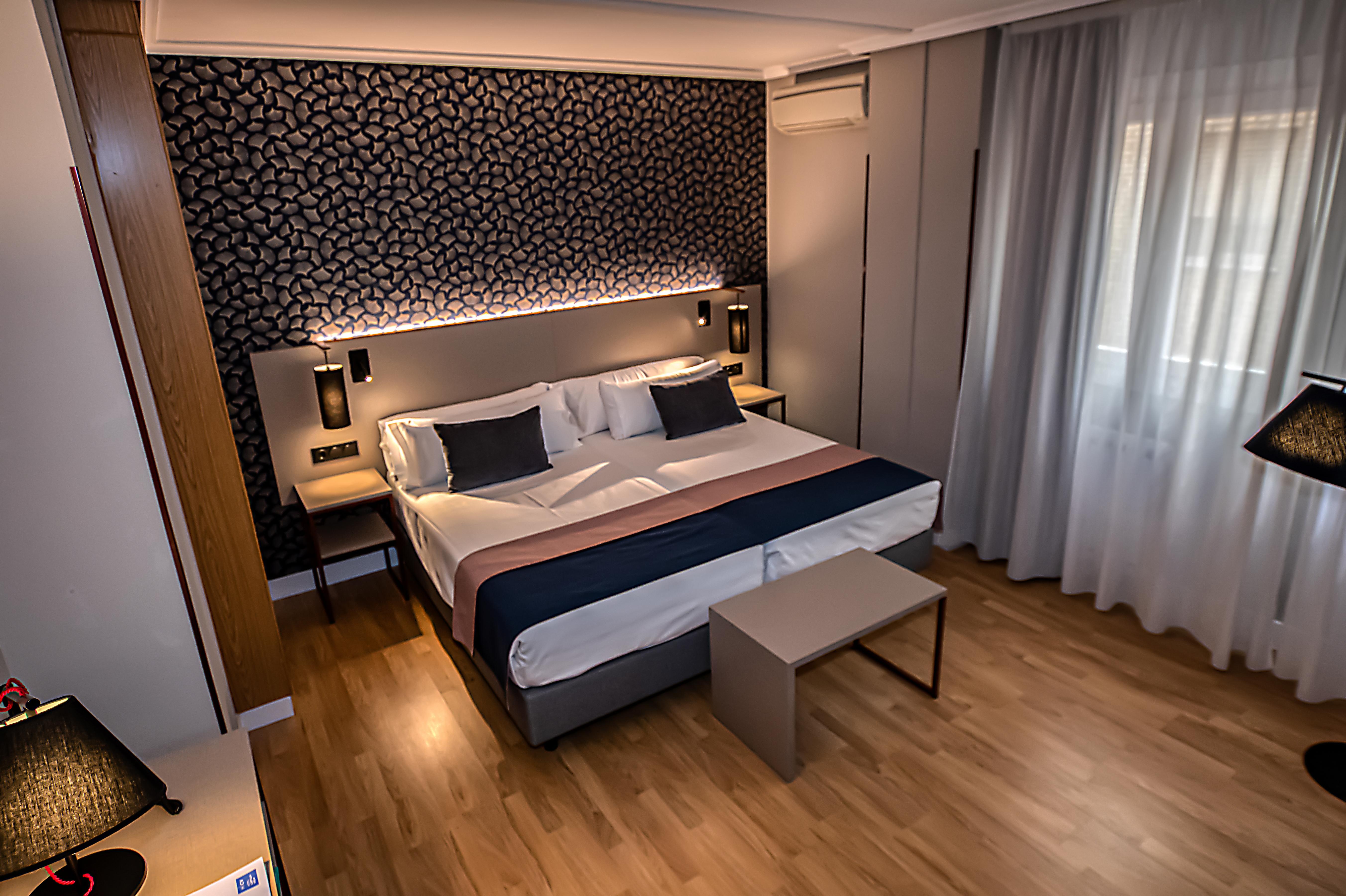 Hotel Castilla Vieja Palencia Bagian luar foto