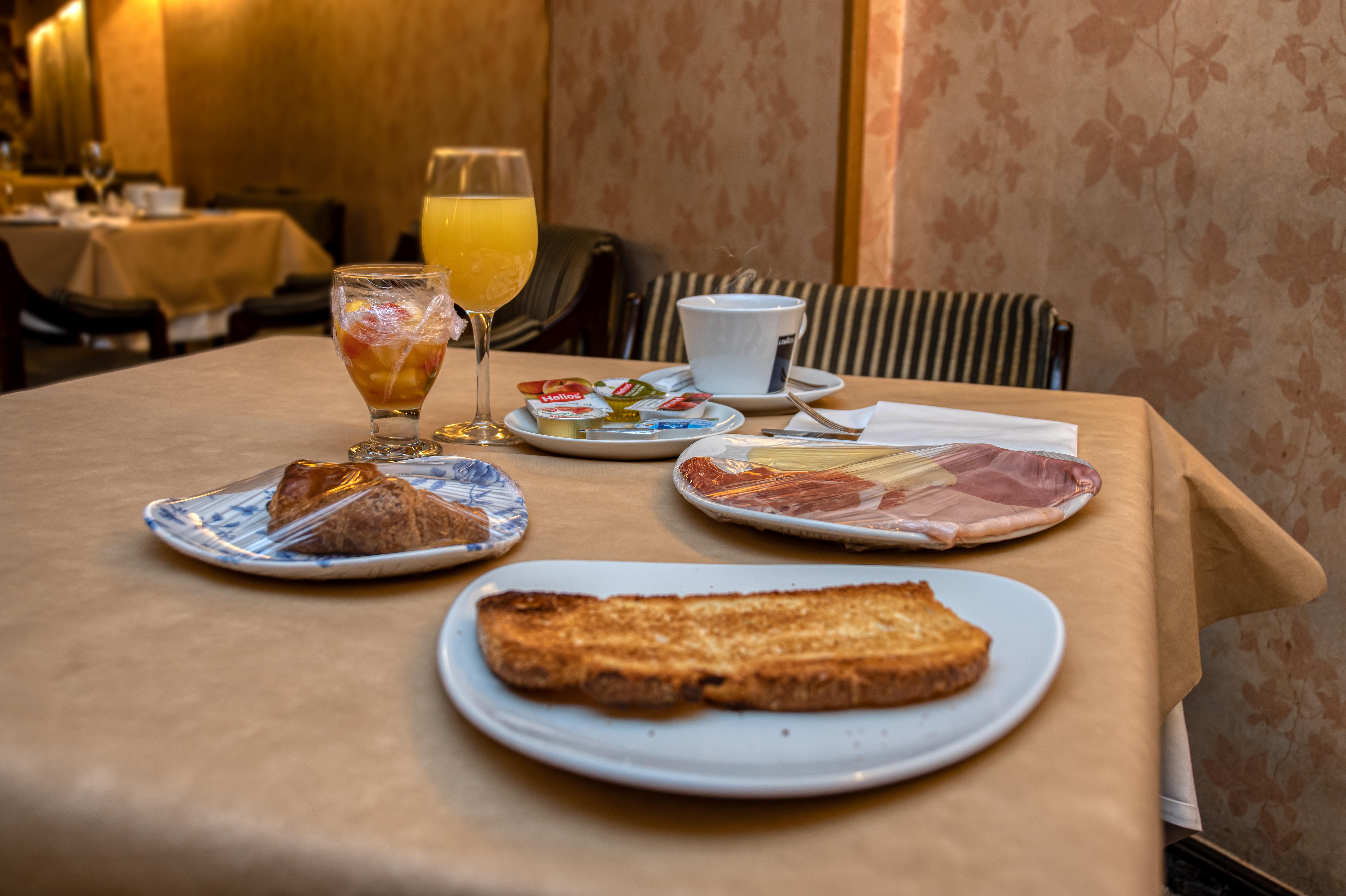 Hotel Castilla Vieja Palencia Bagian luar foto